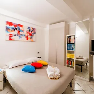 Apartment Feel - Minimal House - Centro Bergamo