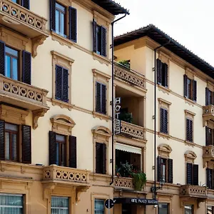 https://palazzo-ognissanti.it-tuscanyhotel.com