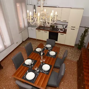 Classic House Venice