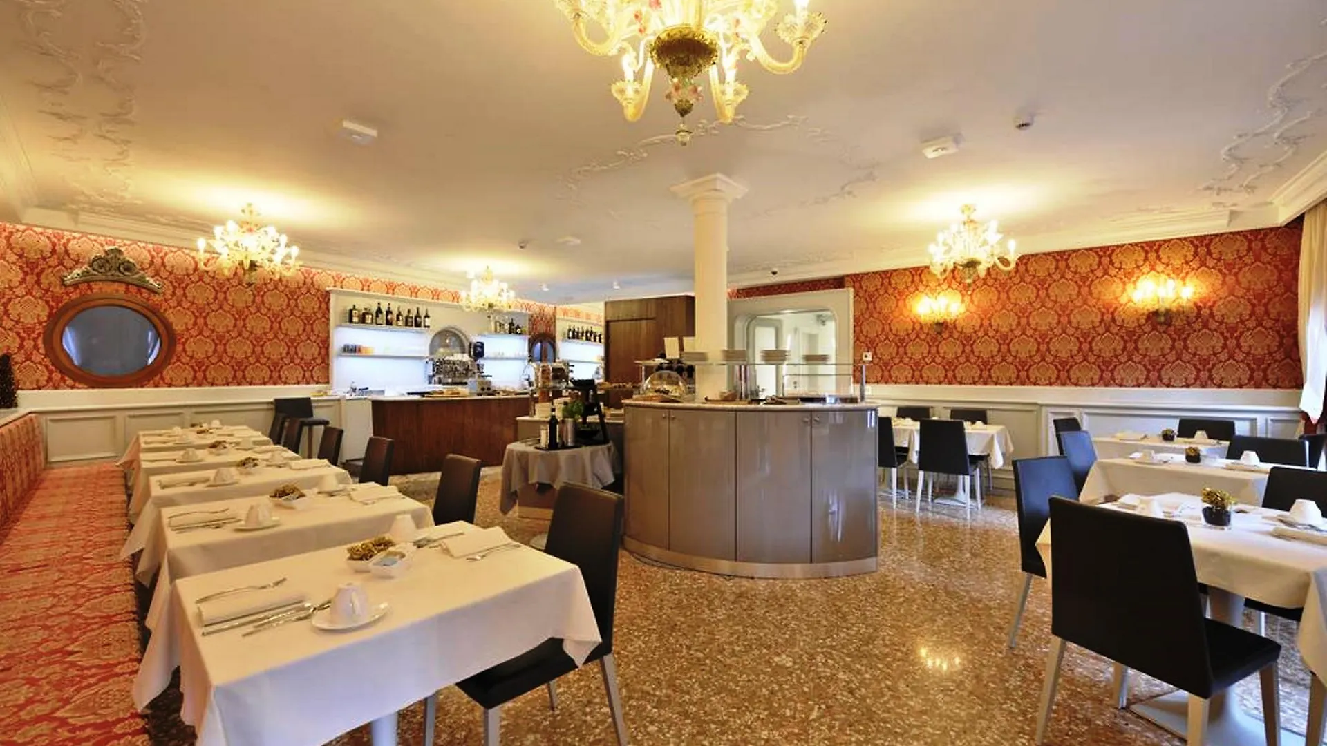 **** Hotel Al Theatro Palace Venetië Italië