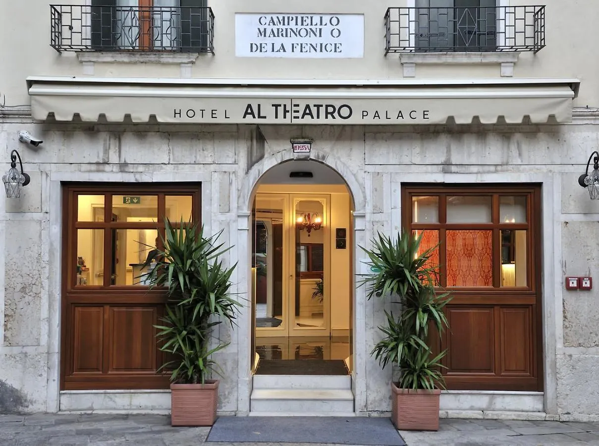 Al Theatro Palace Venetië Italië