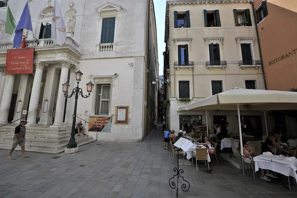 Hotel Al Theatro Palace Venice
